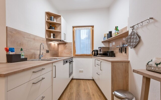 Comfortable Apartment in Gmunden Near Schloss Ort