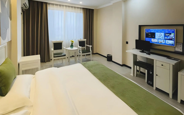 GreenTree Inn YiZheng Zhenzhou East Road
