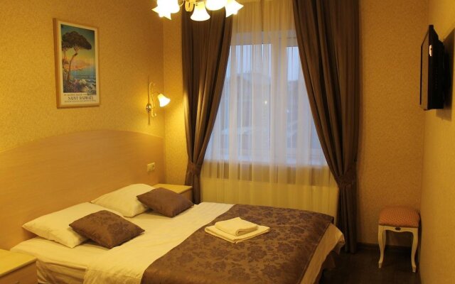 Отель Тиара