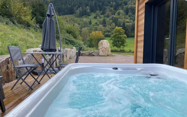 Chalets Perce Neige & Jacuzzi privatif