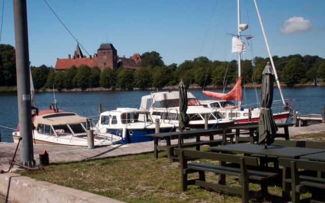Den Gamle Gaard Apartments