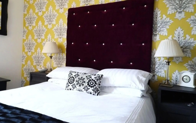 The Linton Hotel