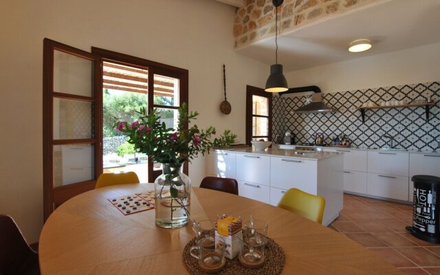 Chic Mansion in St Llorenç des Cardassar Balearic islands