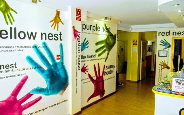 Onefam Les Corts Hostel