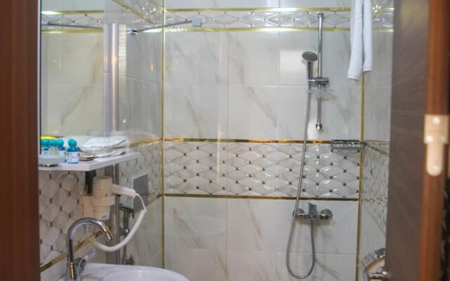 Ravza Otel Uzungol