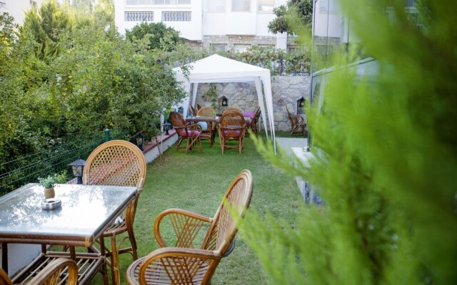 Pharos Boutique Hotel