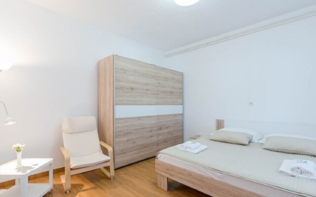 Jope - 60 m From Beach - A1