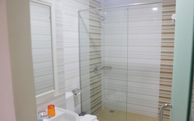 Miko Hotel Makassar