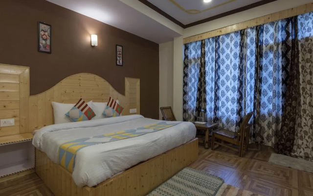 OYO Home 19573 Lush View Stay
