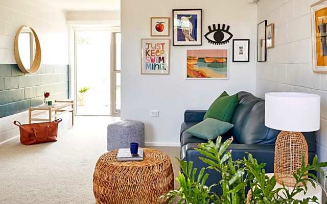 Peterborough House & Motel