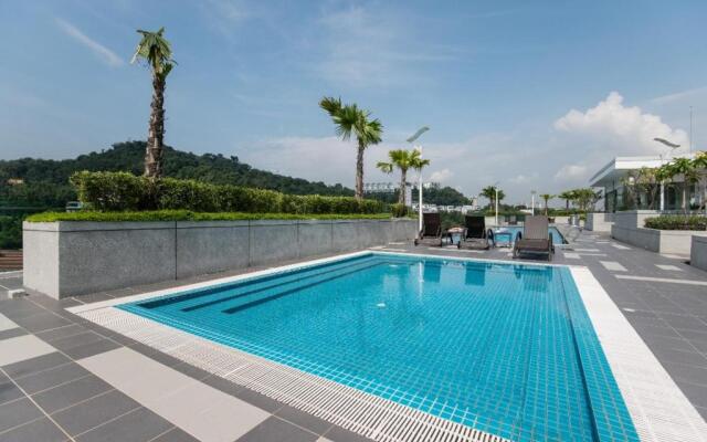 Modern City 2B Suite Desa Park City