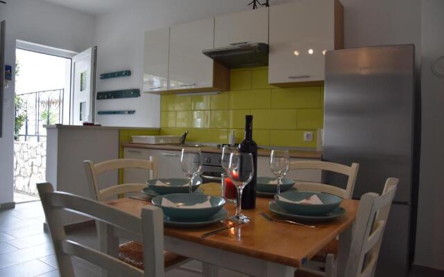 Apartman Vitamare 160 m from the beach