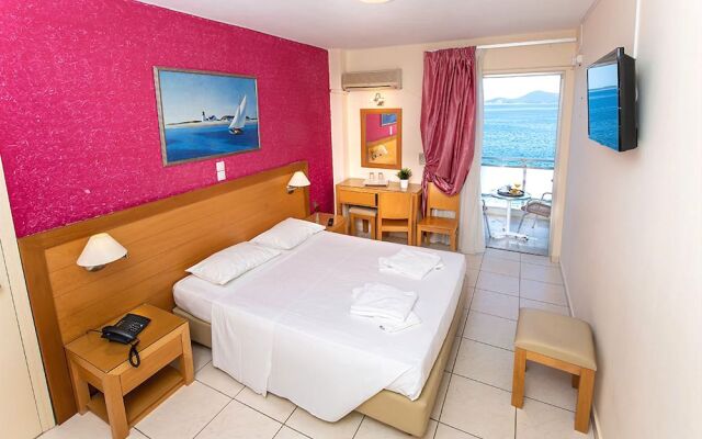 Hotel Avra