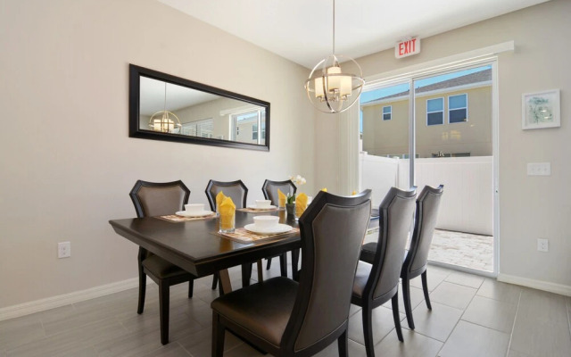 Four Bedrooms TownHome Compass Bay Resort 5130