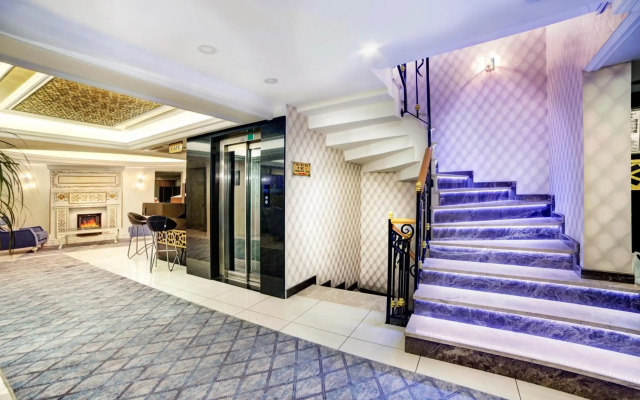 Ayasultan Hotel