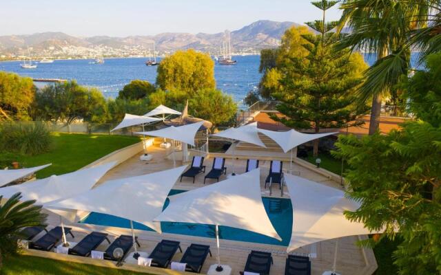Farrys Boutique Hotel and Beach Club