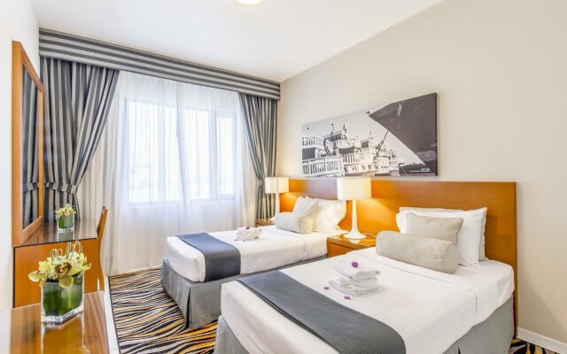 Golden Sands Suites