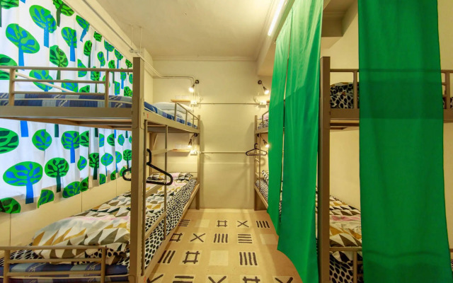 Vis House