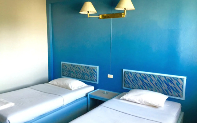 Win Hotel