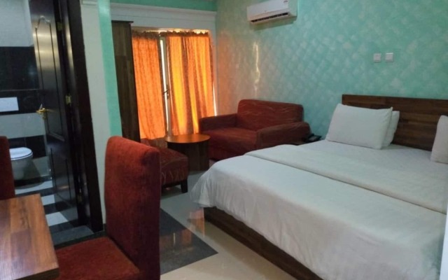 Cadestral Zone Hotel