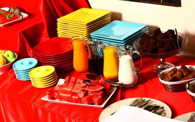 Apameia Hotel