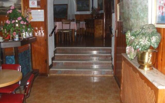 Hostal Pirineos Meliz