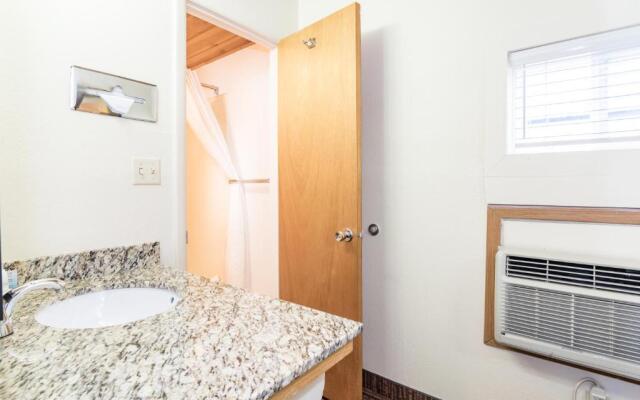 Teton West Motel