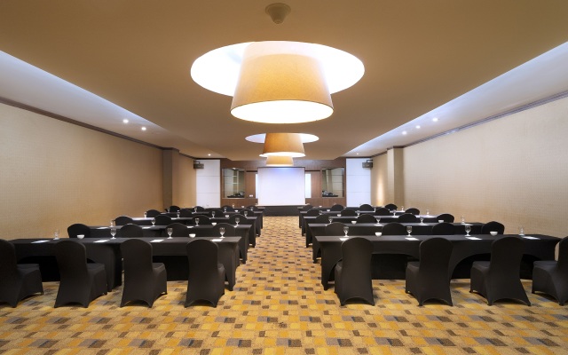 Swiss-Belhotel Harbour Bay