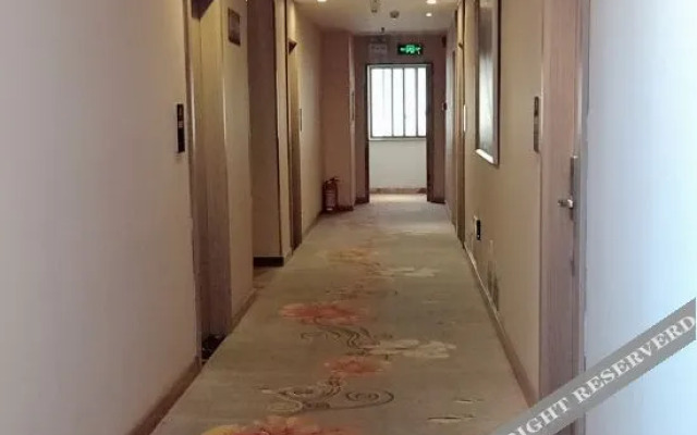 Marriott Hotel (Hechi Huanjiangqiao East Road)
