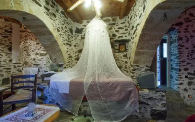 To Lagadi Tou Karava