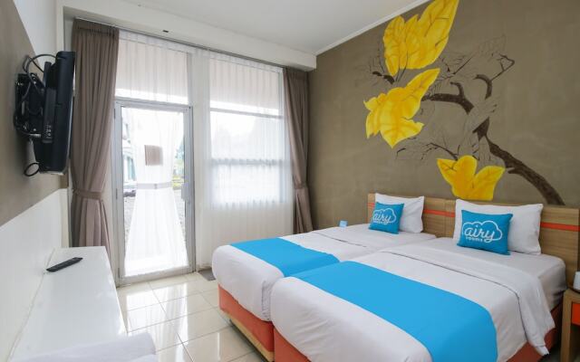 Airy Lembang Villa Istana Bunga Tulip Bandung