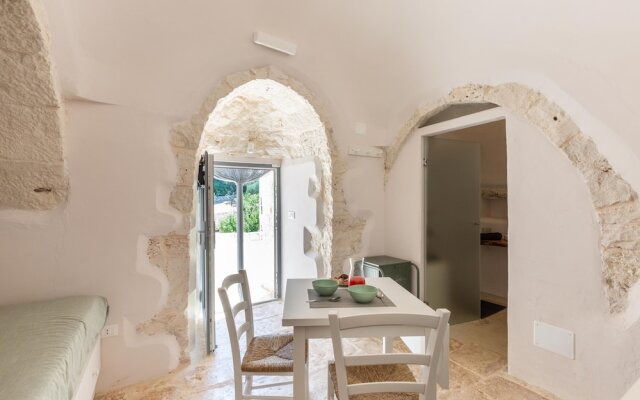 2495 Trullo I Tre Fichi by Perle di Puglia