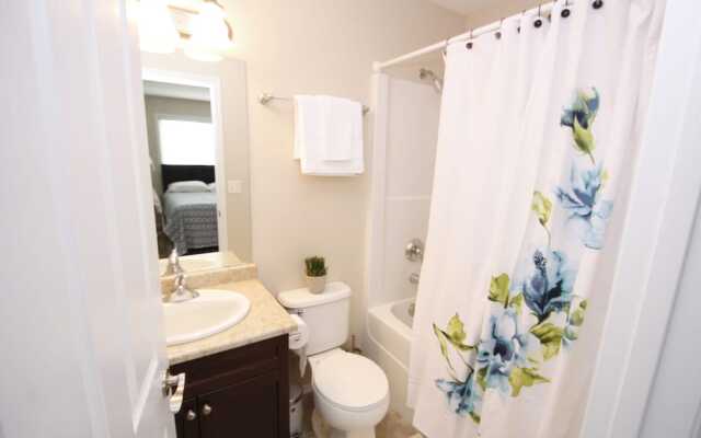 Hampton 3bd 2br near Airport