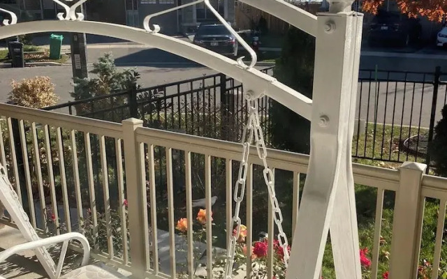 Glorious Home