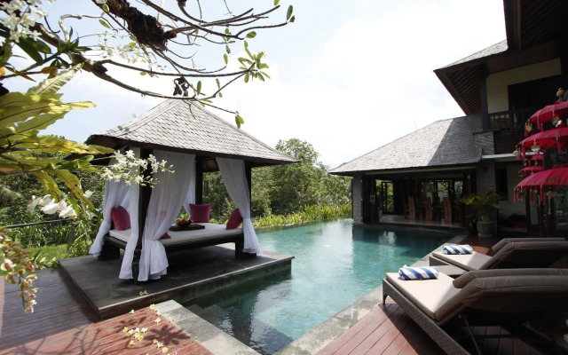 The Bale Tokek Villas