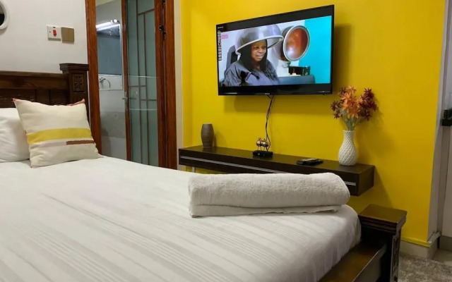 Lux Suites Kileleshwa Studio Apartments