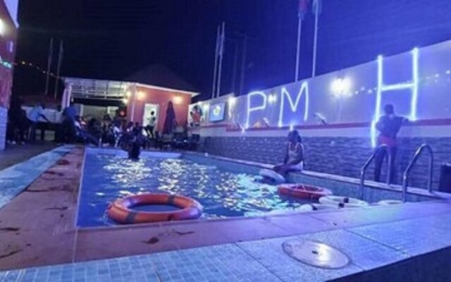 Peace Media Hotels Gwarimpa