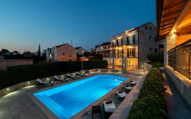 Apartments Sutalo 2