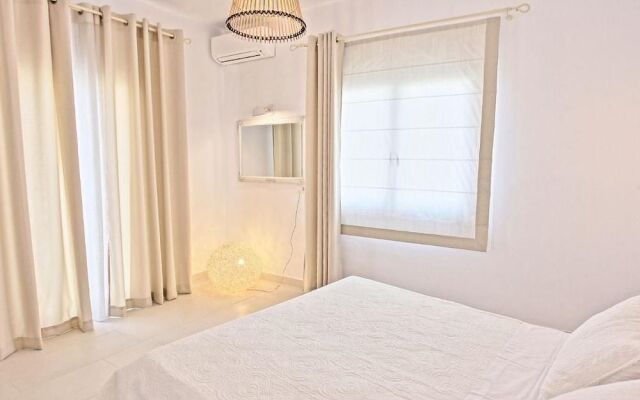 Villas Eleftheria