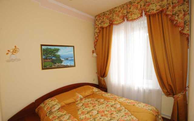 Старый двор