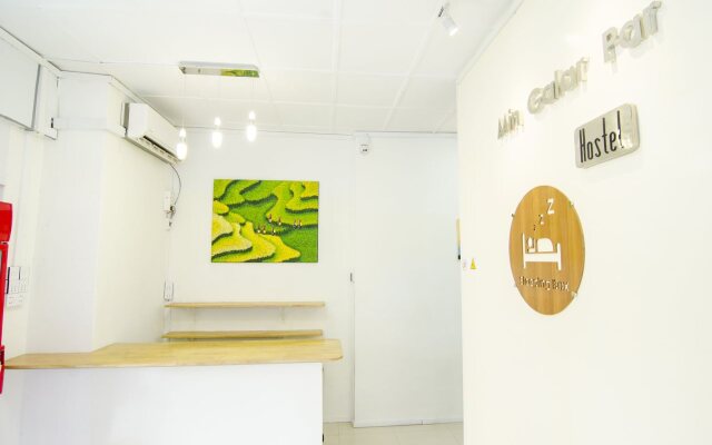 Mingalarpar Hostel