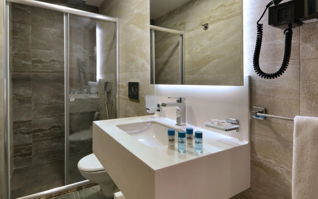 Nish Palace Exclusive Suites