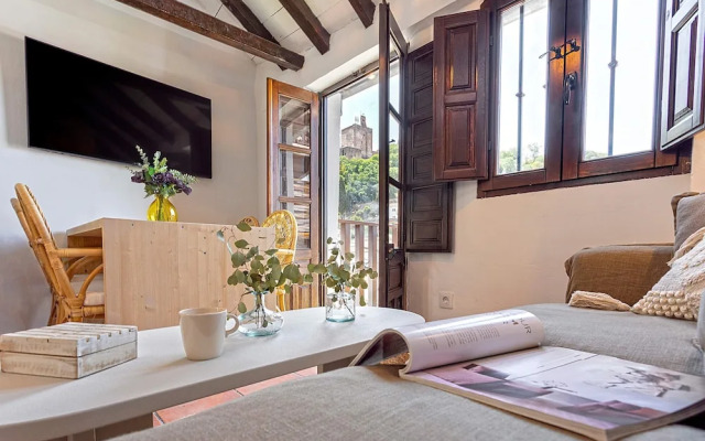 Luxury House in Granada Center. Reyes II