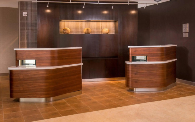 Courtyard by Marriott Hershey Chocolate Avenue