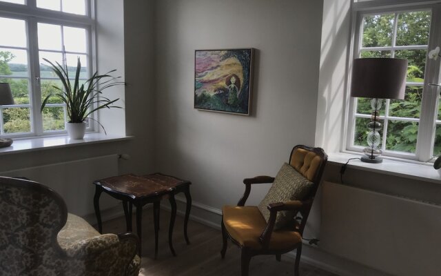 Lehnshøj Bed & Breakfast