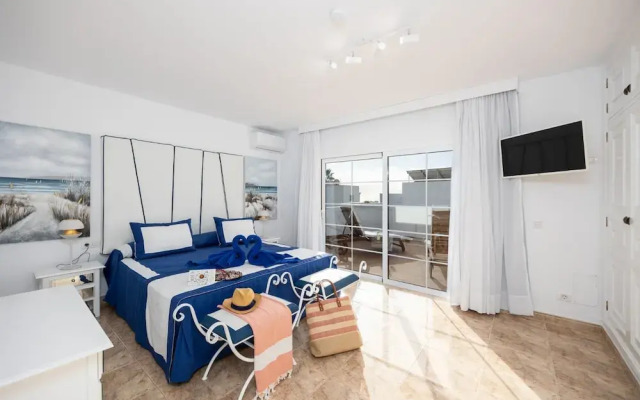 Villa Dulce in Tias With 4 Bedrooms and 2 Bathrooms