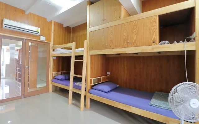 Saen Sabai Hostel