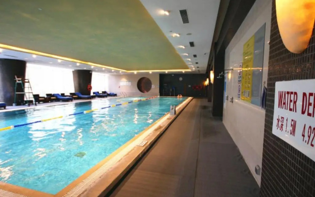 Tianjin Crown International Apartments