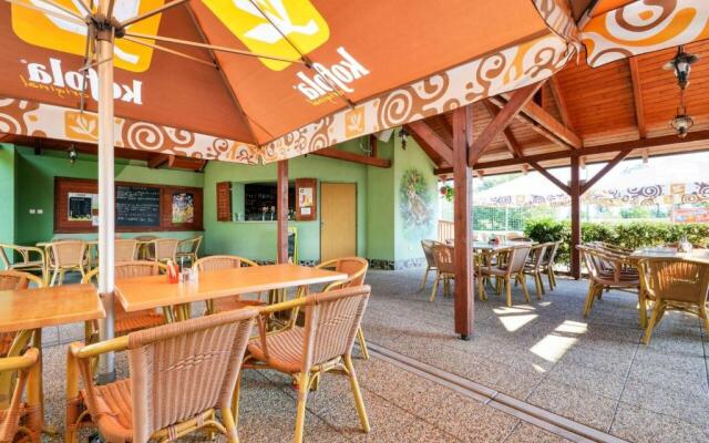 Restaurace a penzion Kamenec