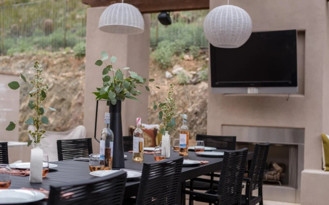 Apollo in Paradise Valley